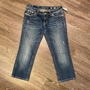 Miss Me size 30 Cropped Jeans
